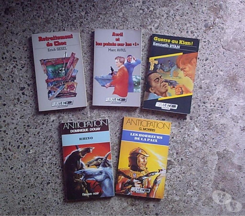 Livres occasion Bas-Rhin Bouxwiller - 67330 - Photos Vivastreet Livres de Poche Policier (San Antonio, Anti-Gang....)