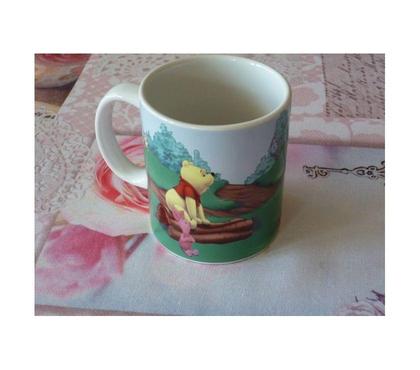 Ameublement - art de la table Feves Moselle - Photos Vivastreet Mug Winnie Mickey Disney anime japon manga dessin Vintage 90