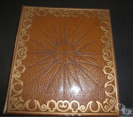 Livres occasion Moselle Florange - 57190 - Photos Vivastreet les plus beaux pays du Monde, 2 livres au choix