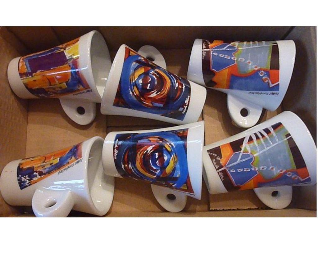 Ameublement & art de la table Rhône La Mulatiere - 69350 - Photos Vivastreet 6 Tasses à café neuves dans le carton 