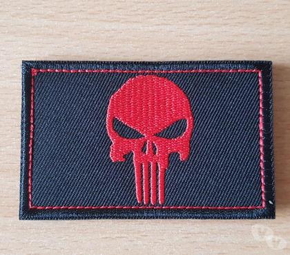 Collection Carnon Hérault - Photos Vivastreet ecusson brodé tête de mort the punisher 8x5 cm rouge noir