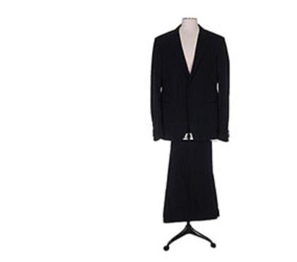 Vêtements occasion Aix en Provence Aix en Provence - Photos Vivastreet COSTUME DE SOIREE HOMME NOIR CERRUTI TAILLE M