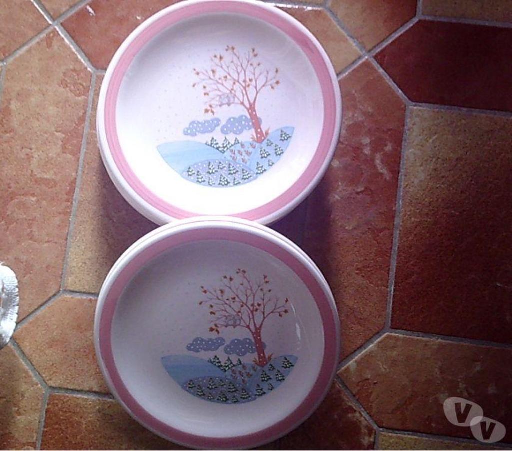 Ameublement & art de la table Bas-Rhin Bouxwiller - 67330 - Photos Vivastreet Lots Assiettes à Dessert, Plates et à Soupe