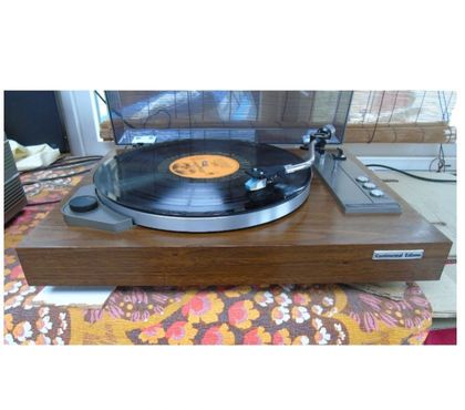 Photo - Video - Son Brecey Manche - Photos Vivastreet BELLE platine vinyle--années 70---