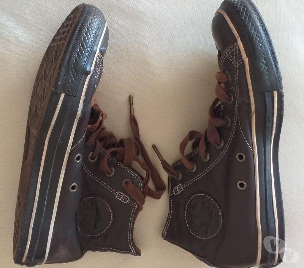 Chaussures Bouches-du-Rhône Aix en Provence - Photos Vivastreet CHAUSSURES CONVERSE MARRON ALL STAR UNISEXE POINTURE 38