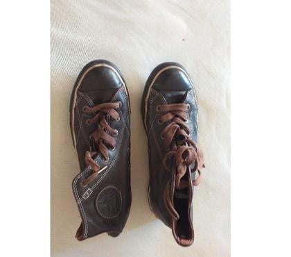 Chaussures et bottes occasion Aix en Provence Aix en Provence - Photos Vivastreet CHAUSSURES CONVERSE MARRON ALL STAR UNISEXE POINTURE 38