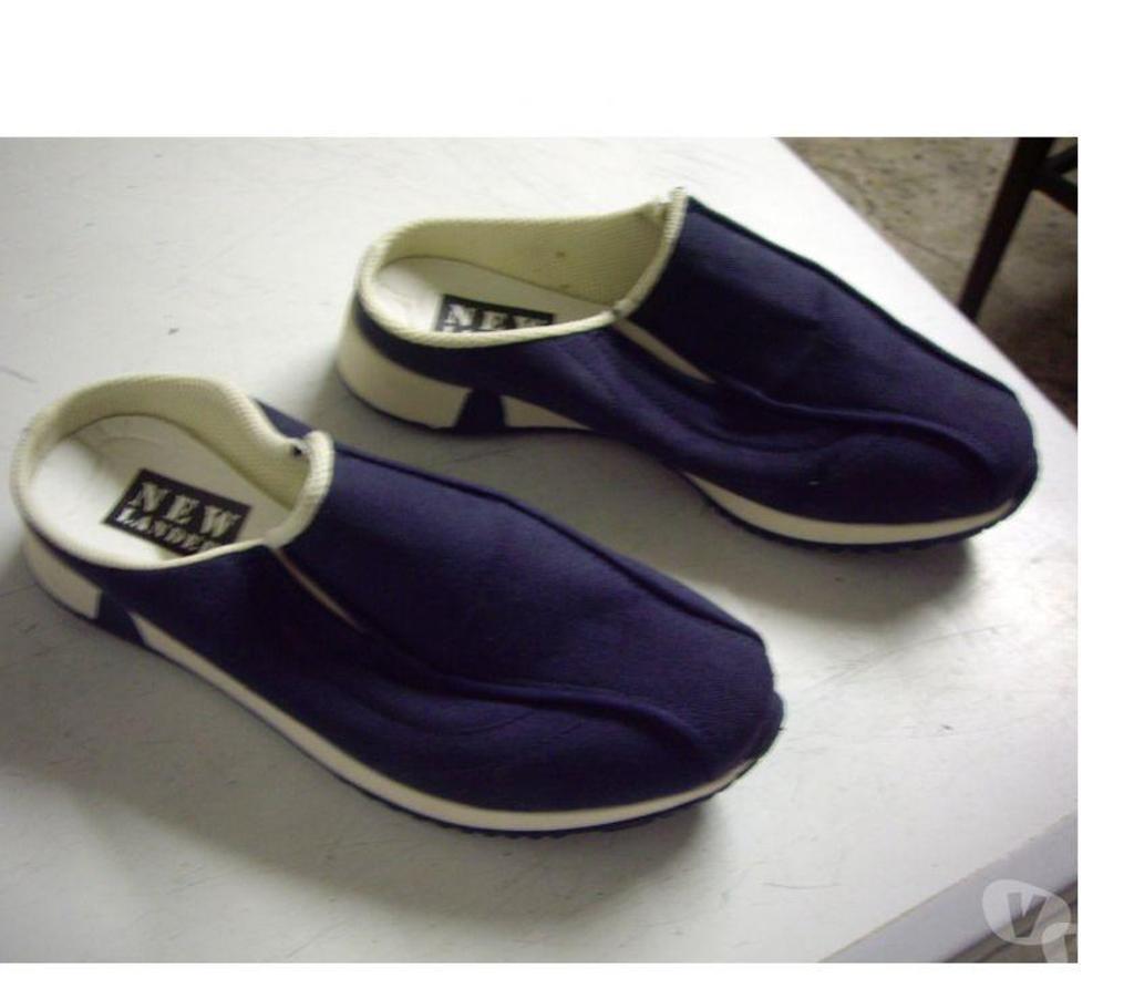 Chaussures Bas-Rhin Bouxwiller - 67330 - Photos Vivastreet Paires de Joggers et Baskets de Ville pointure 38