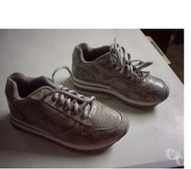 Paires de Joggers et Baskets de Ville pointure 38