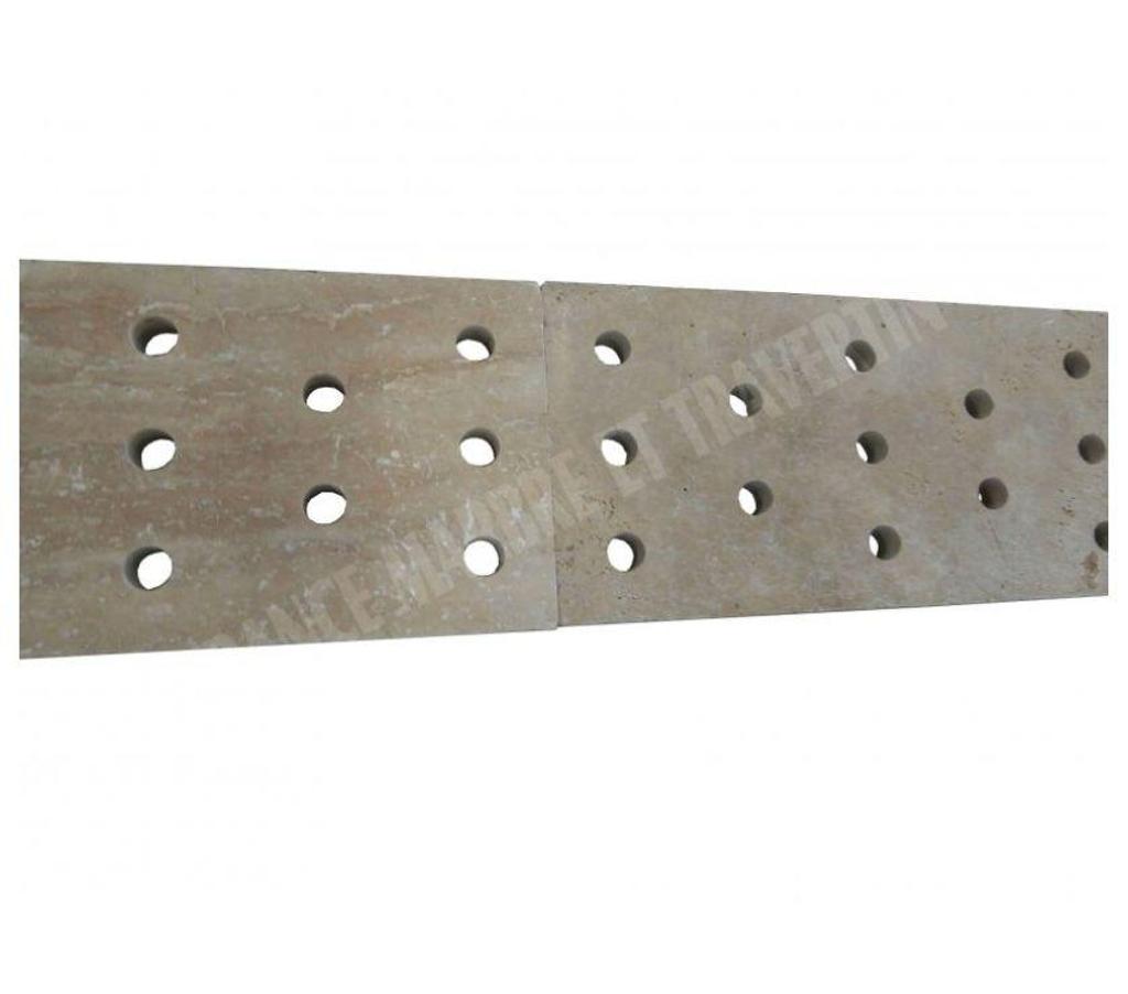 Bouches-du-Rhône Lancon Provence - 13680 - Photos Vivastreet Travertin Classique Grille Perfore 25x61 cm REF 858