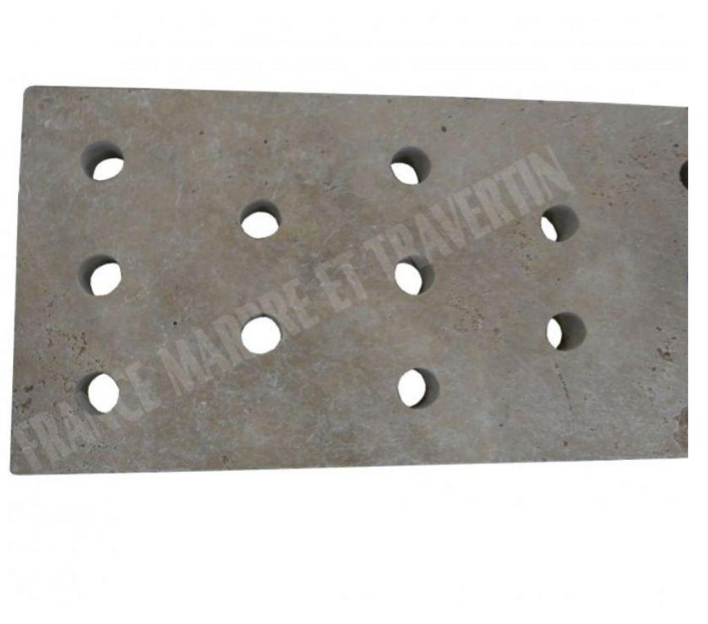 Bouches-du-Rhône Lancon Provence - 13680 - Photos Vivastreet Travertin Classique Grille Perfore 25x61 cm REF 858