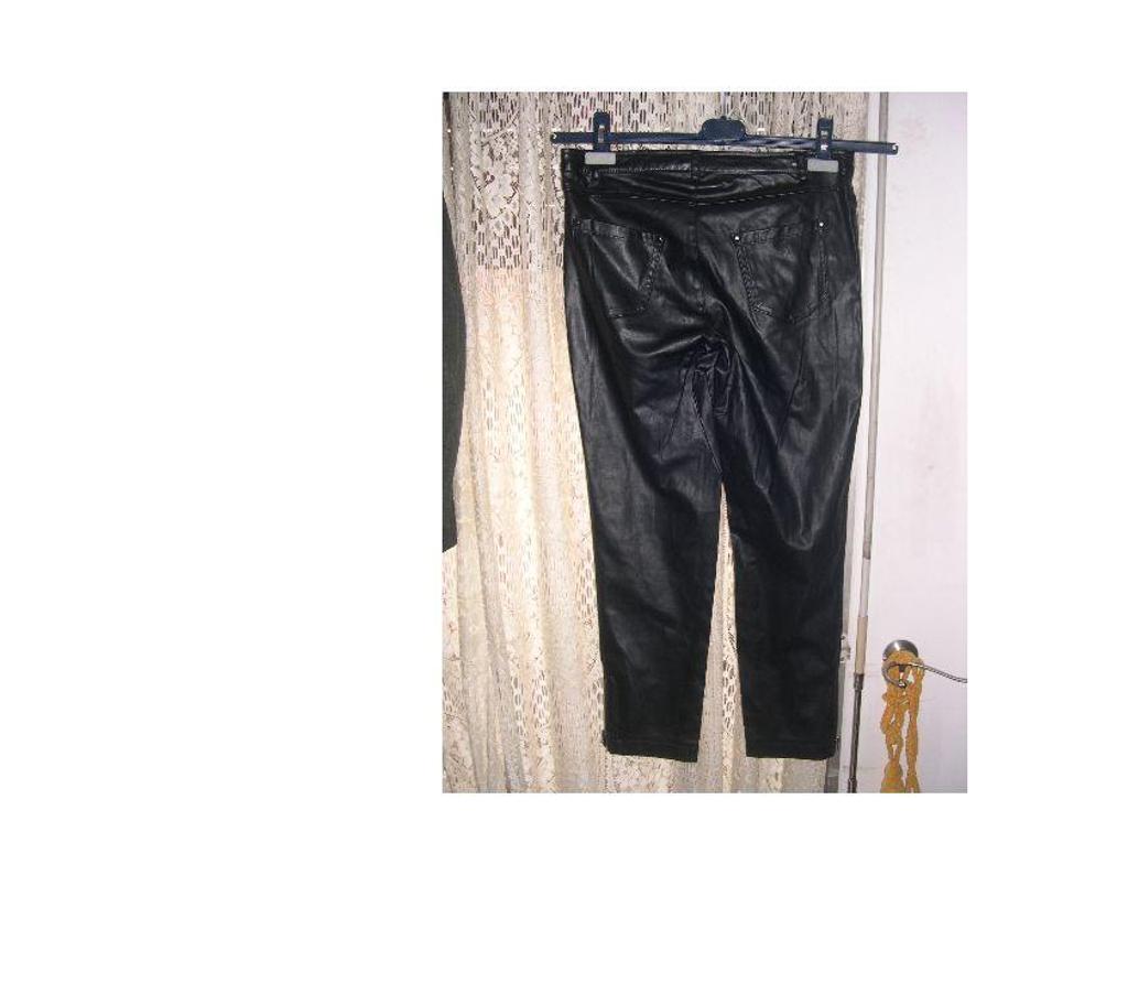 Vêtements occasion Bouches-du-Rhône Aix en Provence - Photos Vivastreet LOT VESTES ET PANTALONS CUIRS 100 % FEMME TAILLES 42 – 38 