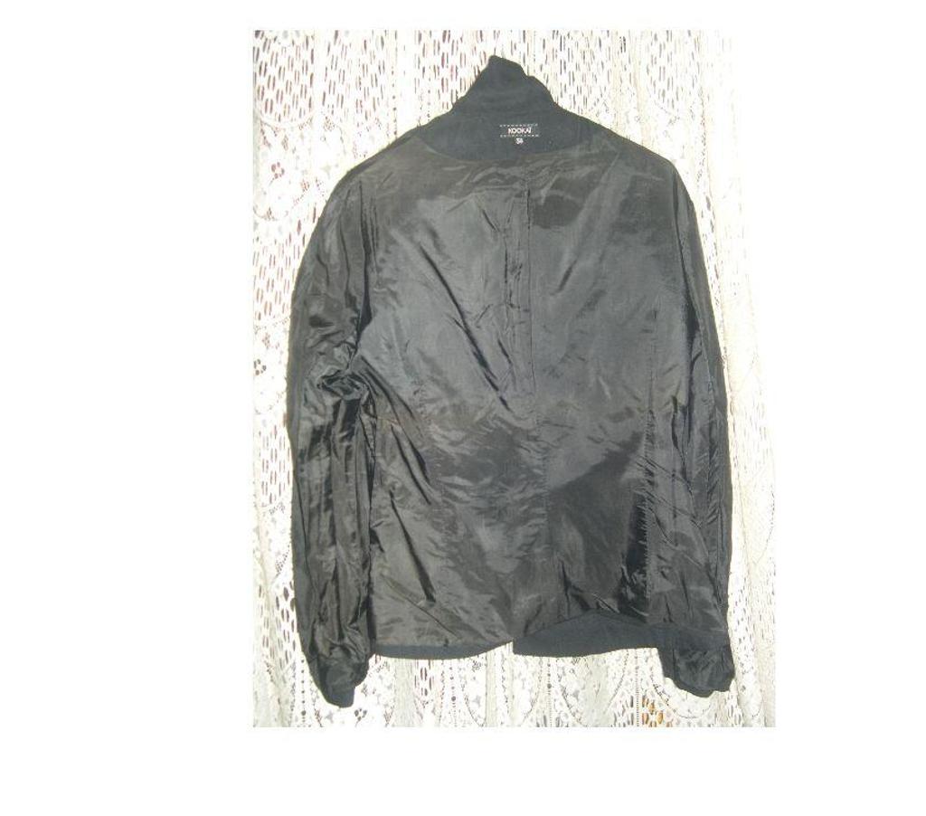 Vêtements occasion Bouches-du-Rhône Aix en Provence - Photos Vivastreet VESTE FEMME NOIR MARQUE KOOKAÏ TAILLE 38 