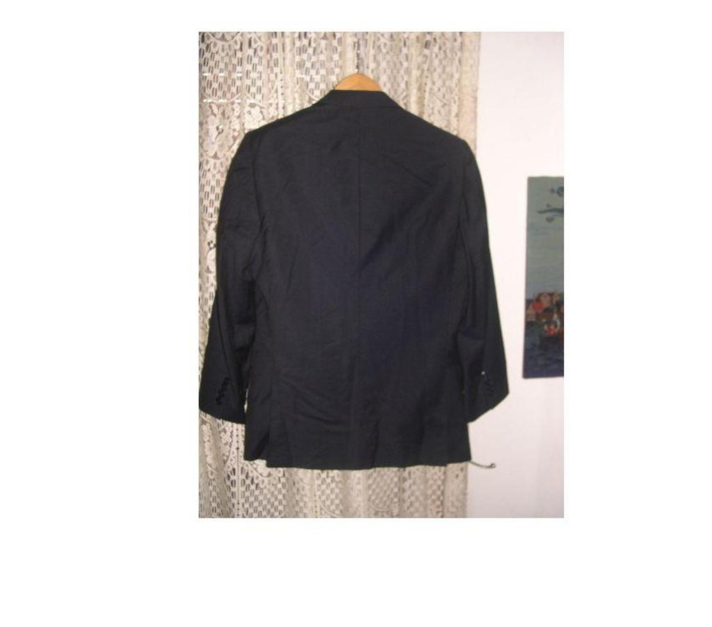 Vêtements occasion Bouches-du-Rhône Aix en Provence - Photos Vivastreet COSTUME HOMME IZAC NOIR TAILLE 44 36 LAINE & MOHAIR 