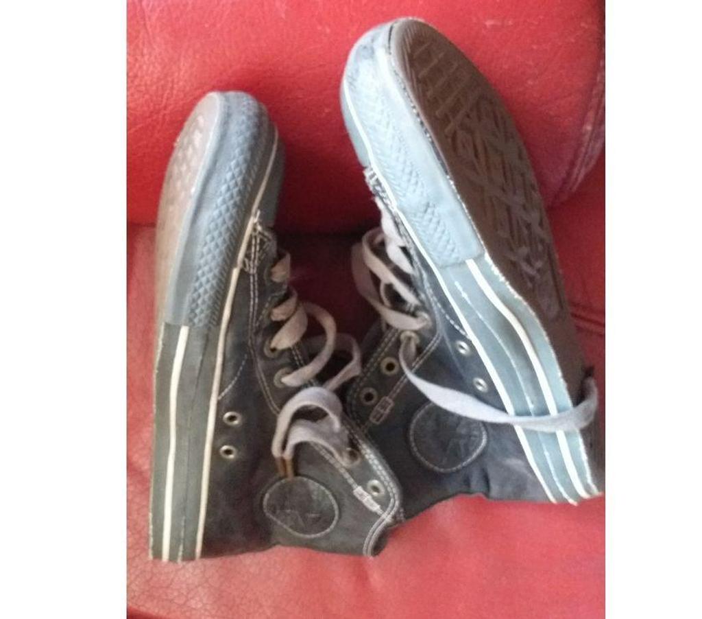 Chaussures Bouches-du-Rhône Aix en Provence - Photos Vivastreet CHAUSSURES HAUTE HOMME CONVERSE ALL STAR POINTURE 40 COULEUR