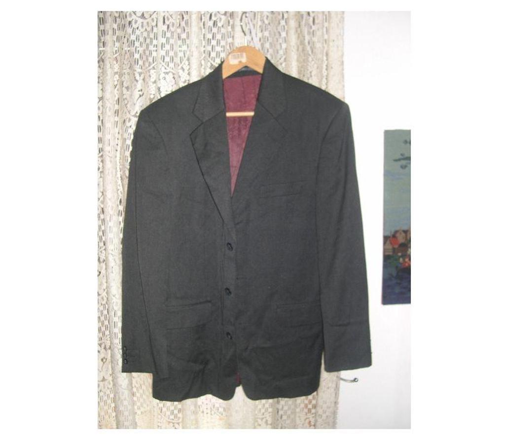 Vêtements occasion Bouches-du-Rhône Aix en Provence - Photos Vivastreet ENSEMBLE VESTE PANTALON MARQUE BRICE TAILLE 48