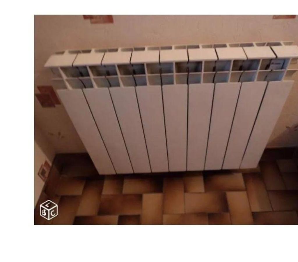  Seine-et-Marne La Celle sur Morin - 77515 - Photos Vivastreet Radiateur à inertie ROTHELEC