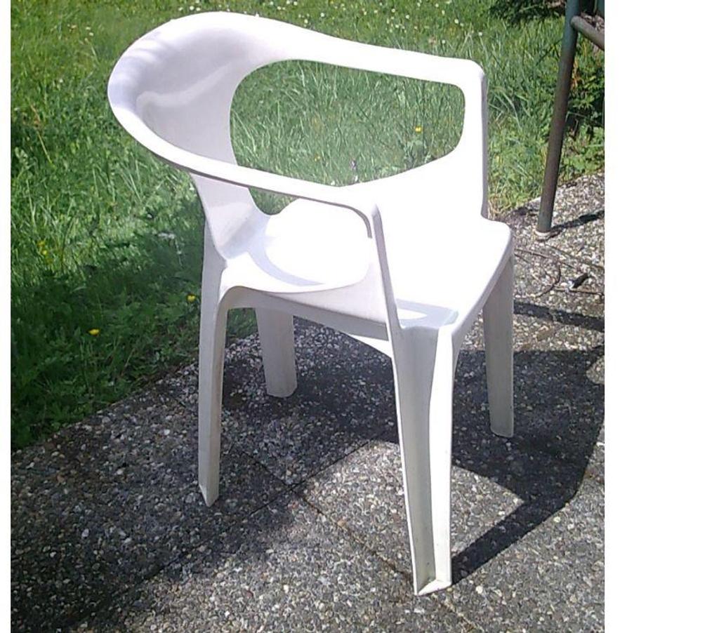 Bas-Rhin Bouxwiller - 67330 - Photos Vivastreet Fauteuils Monobloc d'extérieur à accoudoir