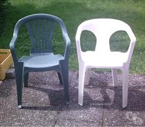 Fauteuils Monobloc d'extérieur à accoudoir