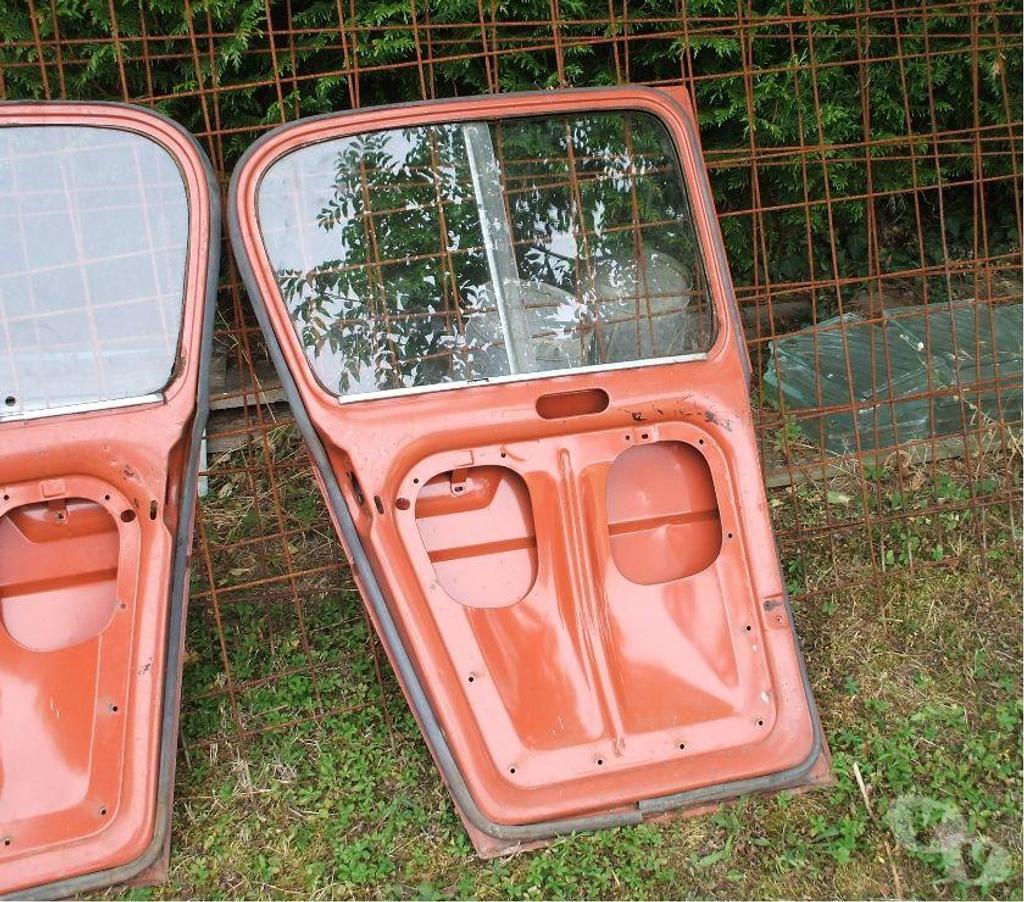 Pièces et services auto Moselle Faulquemont - Photos Vivastreet pieces 4 l 1963