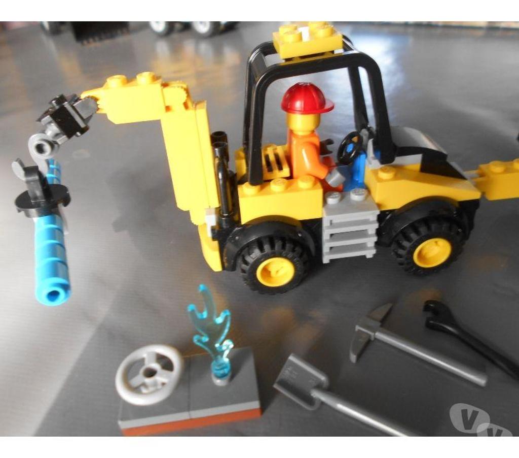 Jeux - Jouets Marne Courcy - 51220 - Photos Vivastreet Lego chantier