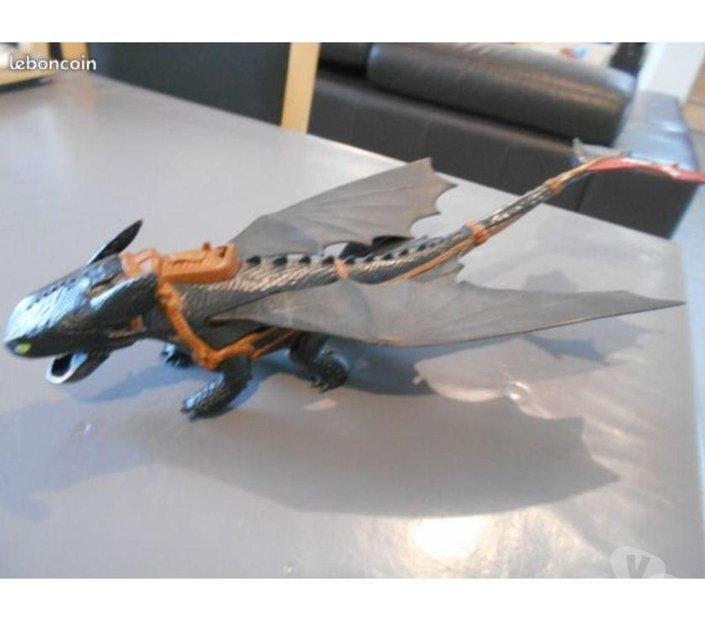 Jeux - Jouets Marne Courcy - 51220 - Photos Vivastreet Dragon krokmou 50 cm