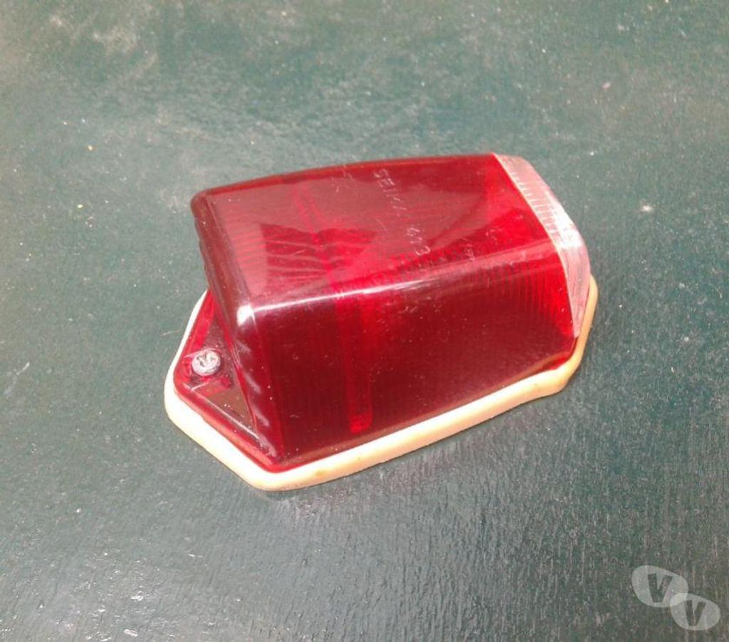 Equipements utilitaire Var Pierrefeu du Var - 83390 - Photos Vivastreet cabochon SEIMA 413 Citroen 2cv H , HY , HZ