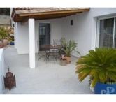 Belle villa récente de plain pied grand sous so