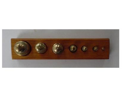 Collection Castries Hérault - Photos Vivastreet Coffret ancien de 7 poids en cuivreAntique weight copper box