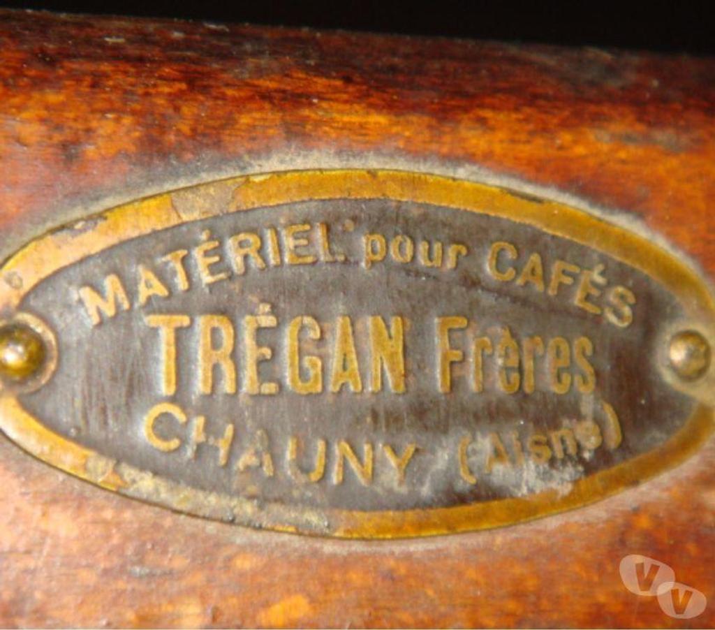 Ameublement & art de la table Aisne Laon - 02000 - Photos Vivastreet 3 CHAISES XXe Siècle Style Windsor - Plaque TREGAN