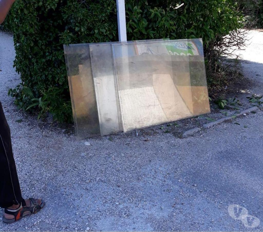  Bouches-du-Rhône Aix en Provence - Photos Vivastreet TROIS (3) PANNEAUX PLEXIGLASS, ECRAN DE PROTECTION "Barrière