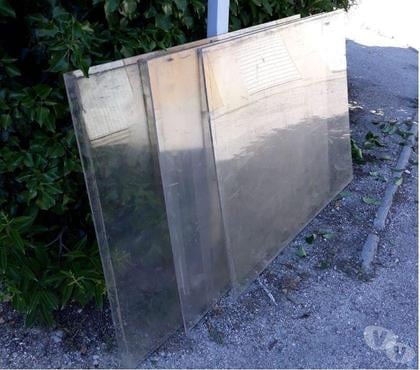 Bricolage - Jardin - Outillage Aix en Provence Aix en Provence - Photos Vivastreet TROIS (3) PANNEAUX PLEXIGLASS, ECRAN DE PROTECTION 