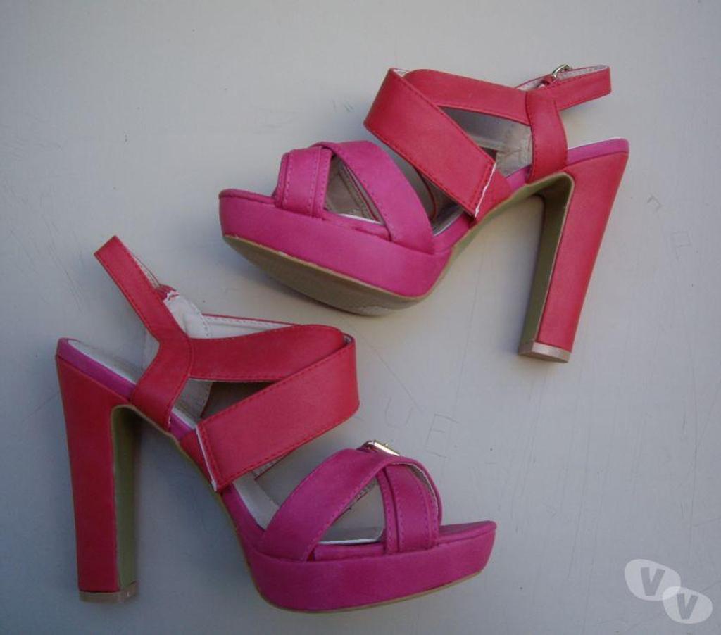 Chaussures Bas-Rhin Bouxwiller - 67330 - Photos Vivastreet Chaussures d'été à talons pointure 38-neuves