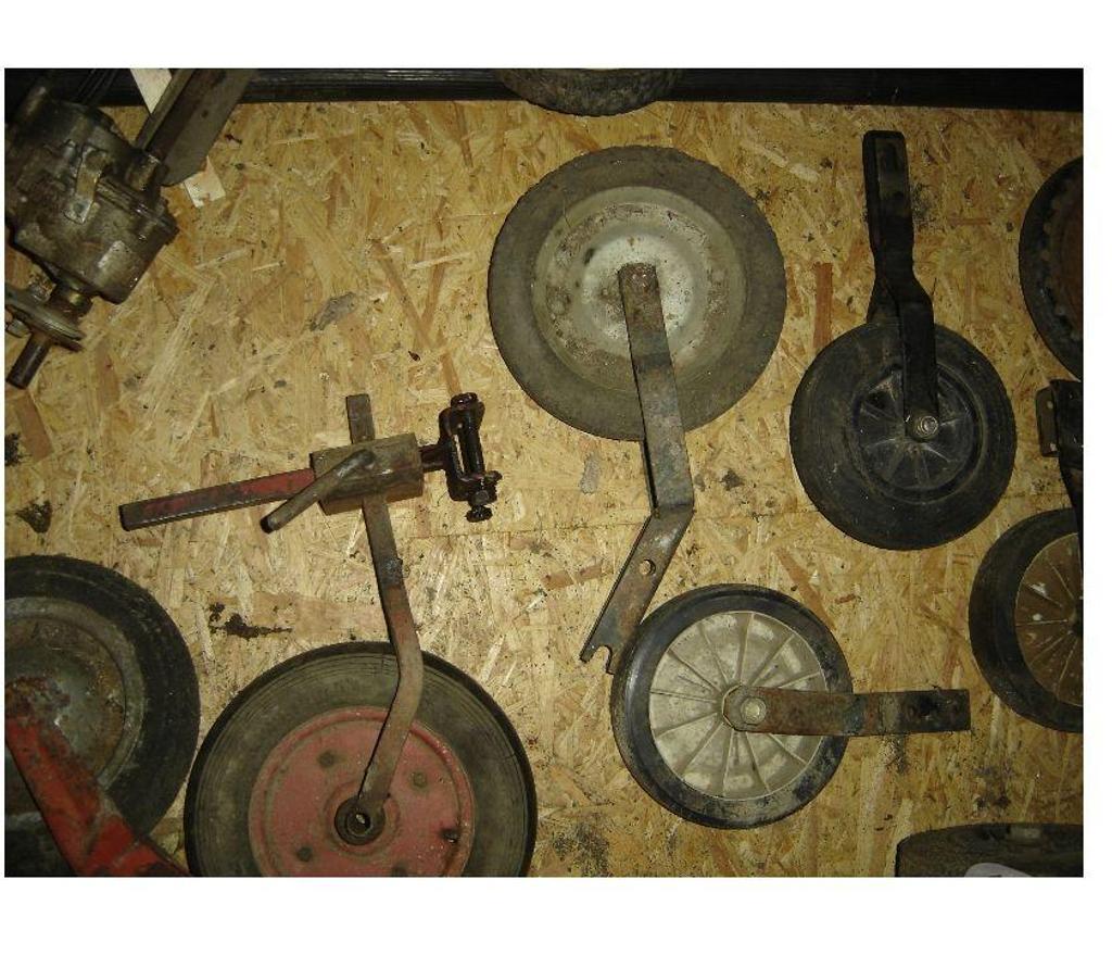  Côte-d'Or Chevigny St Sauveur - 21800 - Photos Vivastreet béquille arrière motobineuse honda iseki staub