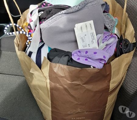 Vêtements occasion Val-d'Oise Bernes sur Oise - 95340 - Photos Vivastreet Lot De 61 Pièces De Lingeries Pour Vous Mesdames