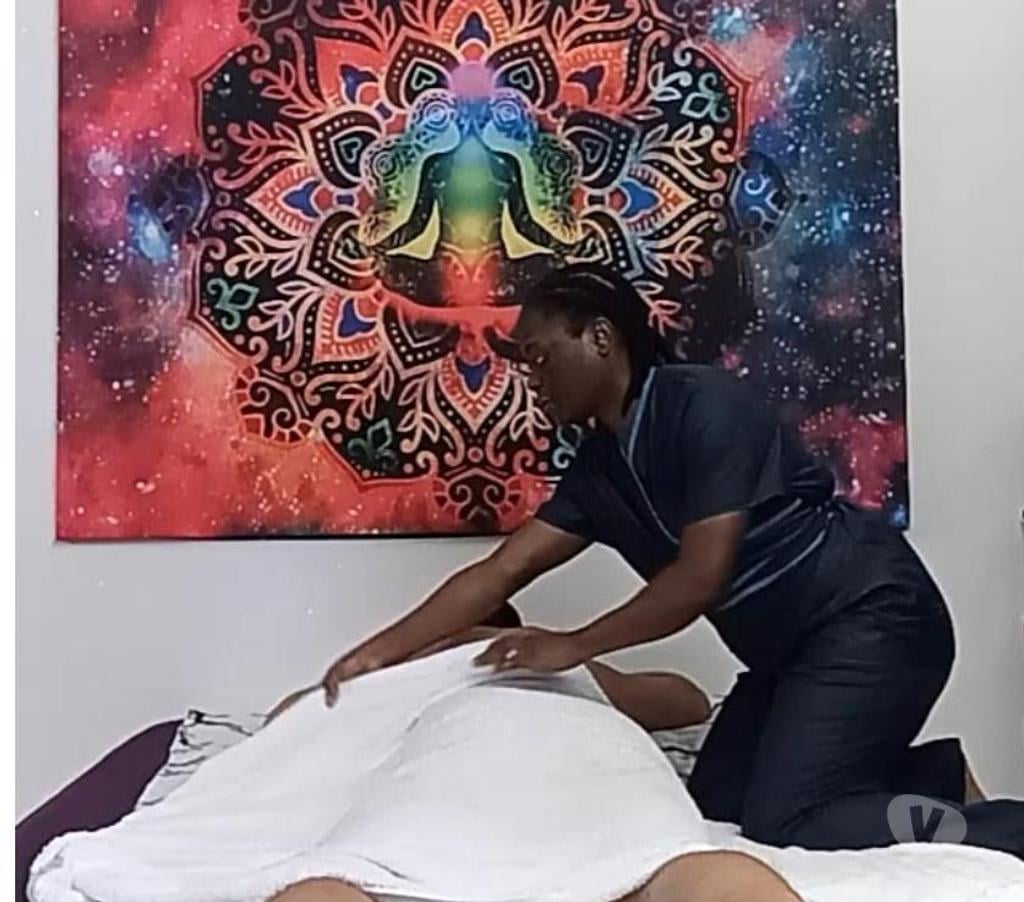 Massages Val-de-Marne Vitry sur Seine - 94400 - Photos Vivastreet Massage tonique ,besoin d'écoute et de discussion