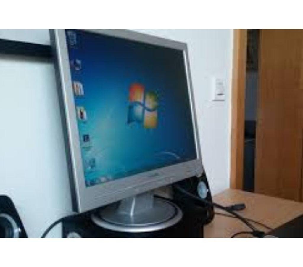 Informatique Bouches-du-Rhône Aix en Provence - Photos Vivastreet ECRAN MONITEUR 17'' LCD ELECTRONIC MARQUE PHILIPS 17OS6