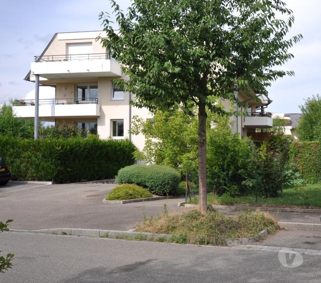 Parkings - Garages Bas-Rhin Strasbourg - Photos Vivastreet Magnifique Double Garage à LOUER à Strasbourg - Robertsau