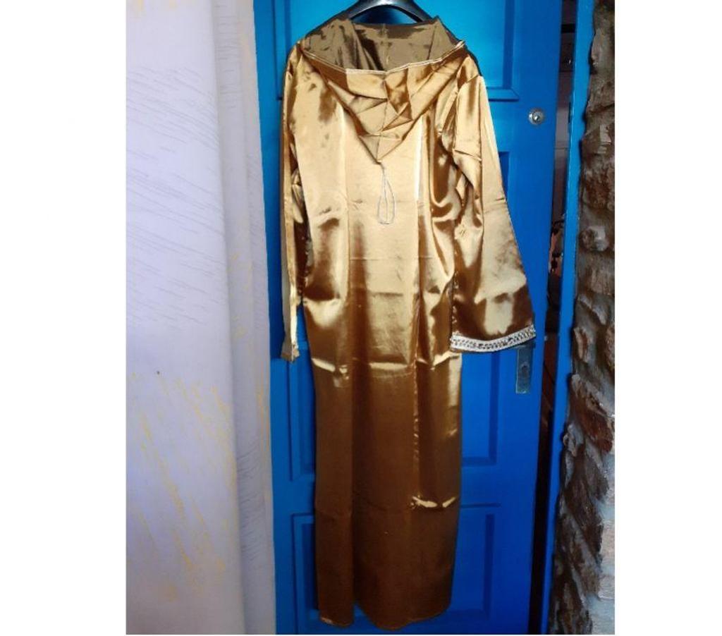 Vêtements occasion Var Bormes les Mimosas - 83230 - Photos Vivastreet DJELLABA FEMME NEUVE