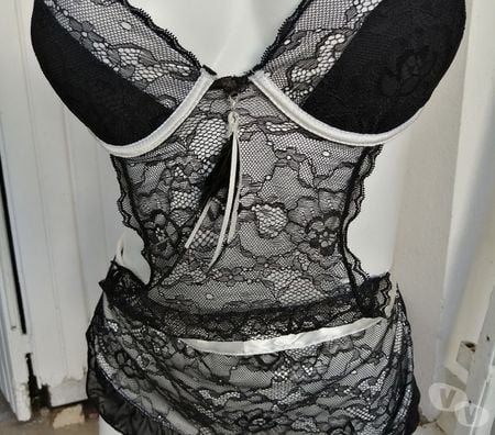 Vêtements occasion Val-d'Oise Bernes sur Oise - 95340 - Photos Vivastreet Superbe : BODY GLAMOUR En Dentelle Taille 95B Neuf
