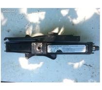 cric chrysler voyager