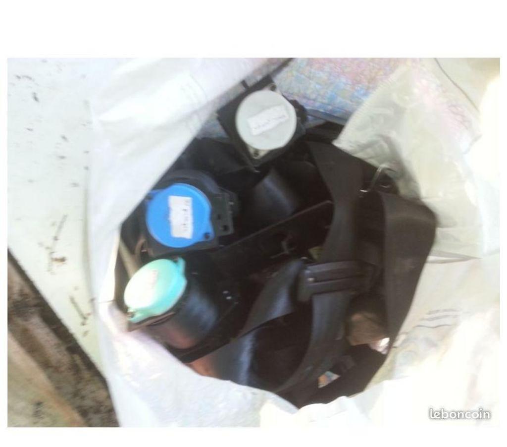 Pièces et services auto Seine-et-Marne Montceaux les Provins - 77151 - Photos Vivastreet ceinture chrysler voyager 