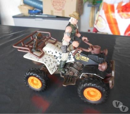 Jeux jouets occasion Courcy Marne - Photos Vivastreet Bugey avec bonhomme