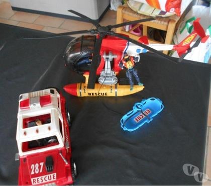 Jeux jouets occasion Courcy Marne - Photos Vivastreet Hélicoptère et véhicule de secours