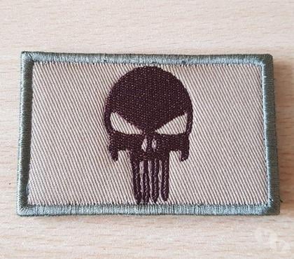 Collection Carnon Hérault - Photos Vivastreet ecusson brodé tête de mort the punisher 8x5 cm