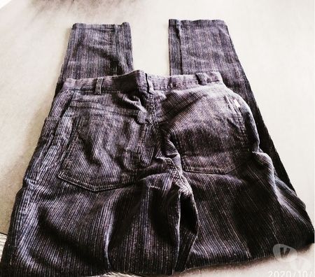 Vêtements occasion Moselle Florange - 57190 - Photos Vivastreet prix pour 1 pantalon au choix