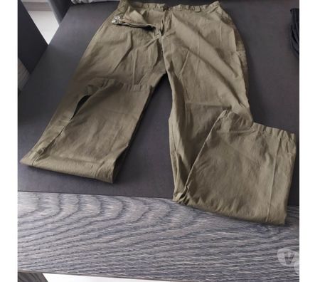 Vêtements occasion Moselle Florange - 57190 - Photos Vivastreet prix pour 1 pantalon au choix