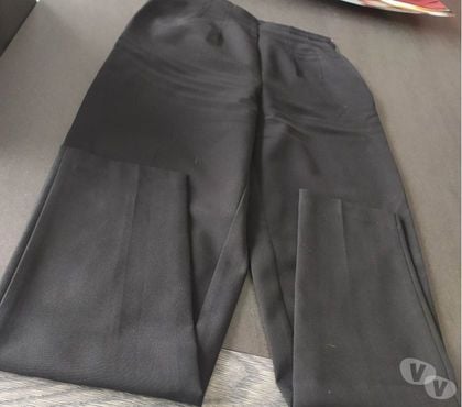 Vêtements occasion Florange Moselle - Photos Vivastreet prix pour 1 pantalon au choix