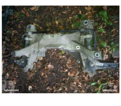 Pièces détachées auto Montceaux les Provins Seine-et-Marne - Photos Vivastreet berceau peugeot 407