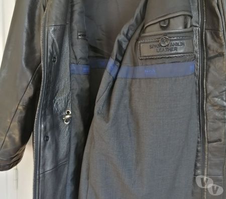 Vêtements occasion Val-d'Oise Bernes sur Oise - 95340 - Photos Vivastreet TOP Manteau Agneau Plongé HUGO BOSS Neuf Taille 54