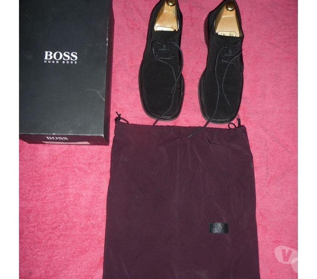 Chaussures Bouches-du-Rhône Aix en Provence - Photos Vivastreet CHAUSSURES HOMME CLASSIQUE NOIRE P44 12 MARQUE HUGO BOSS 